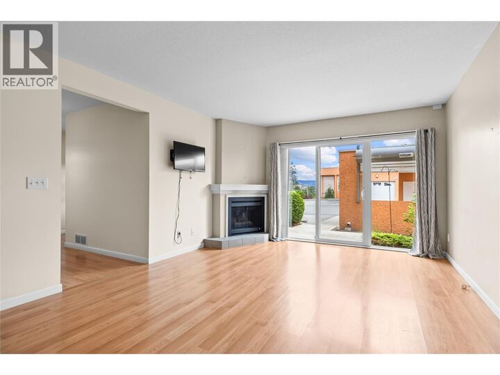 Property Photo: 2433 Ingram Road 6 BC V4T 1L5