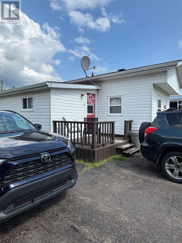 Property Photo:  66 Eltero Park  NL A0H 1C0 