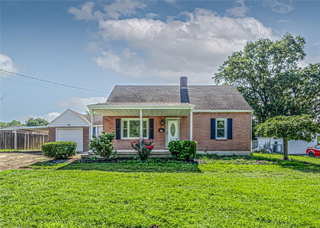Property Photo: 113 Gideon Road OH 45044