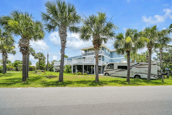 Property Photo: 5612 Hilltop Avenue A-C FL 32408