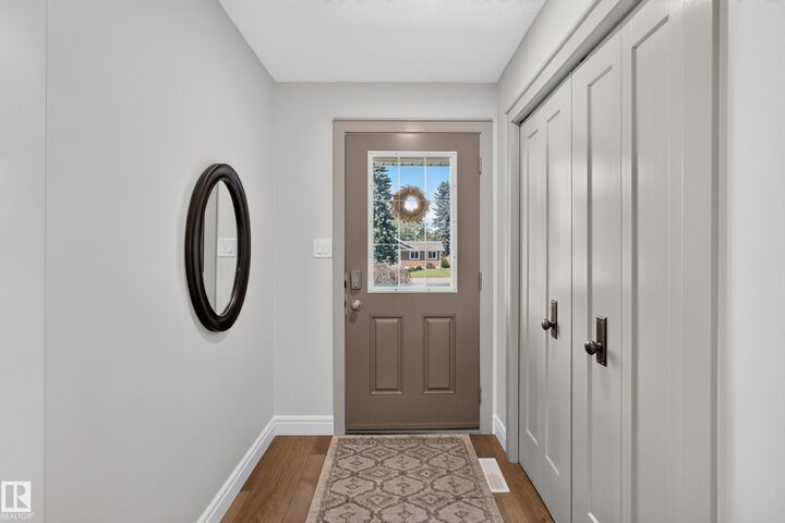Property Photo:  224 Gainsboro Court  AB T8A 2J3 