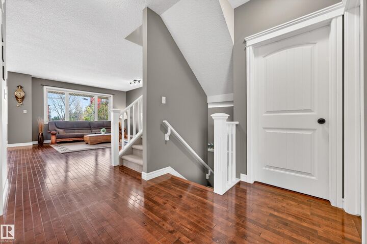 Property Photo:  506 Adams Way SW  AB T6W 0H1 