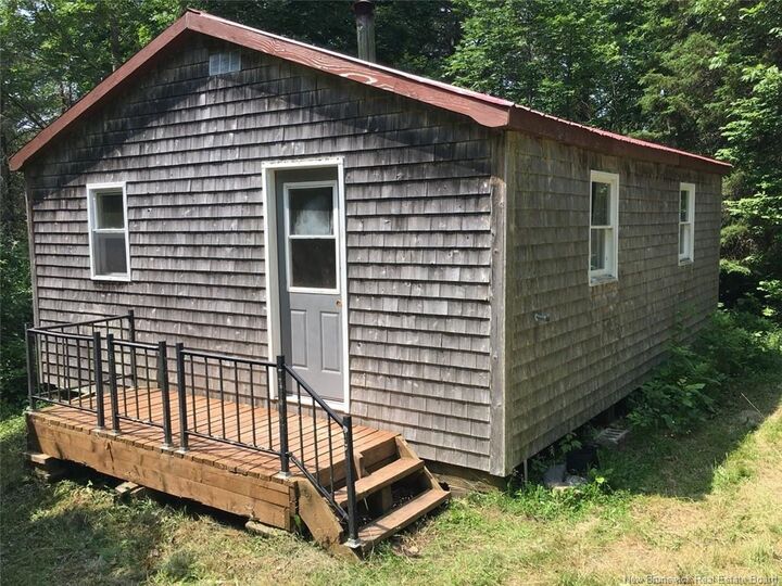 Property Photo: 1880 Knightville Road NB E4C 3V1