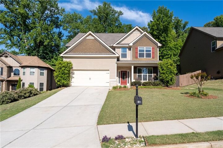 Property Photo: 4910 Belcrest Way GA 30040