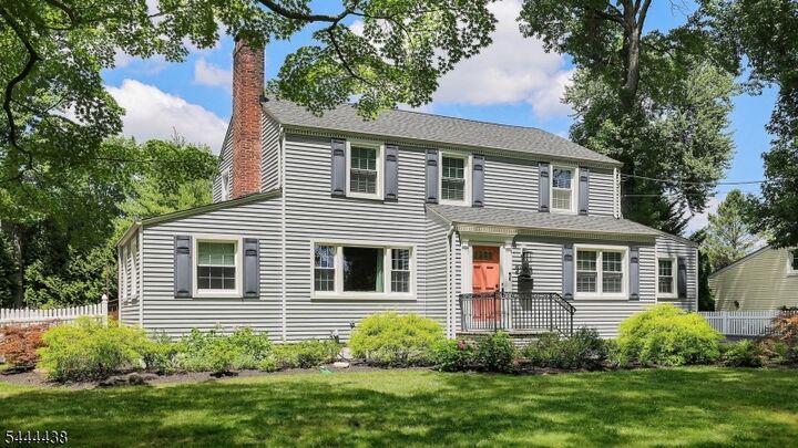 Property Photo:  2263 Hill Rd  NJ 07076 
