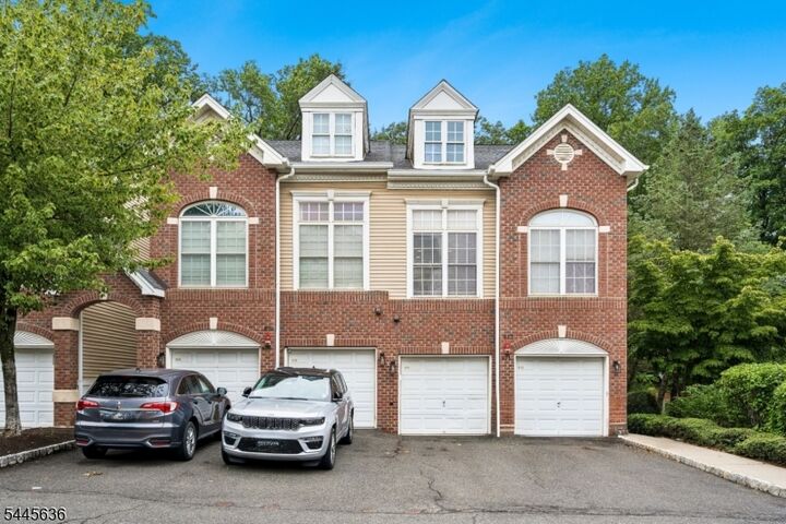 Property Photo: 811 Donato Cir NJ 07076