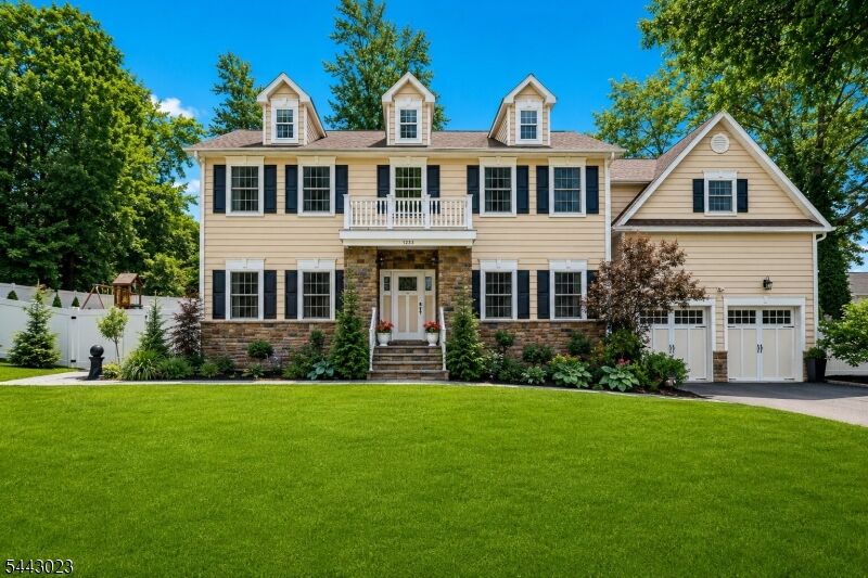 Property Photo:  1233 Poplar Ave  NJ 07092 