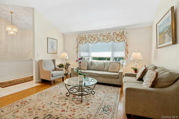 Property Photo: 82 Holbrooke Road NY 10605