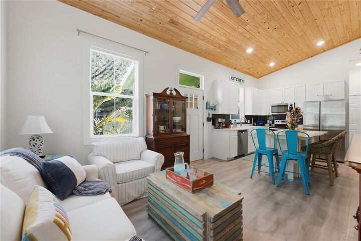 Property Photo:  559 18th Street E  FL 34208 