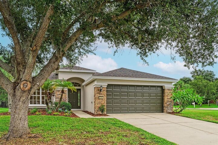 Property Photo:  5806 100th Avenue E  FL 34219 