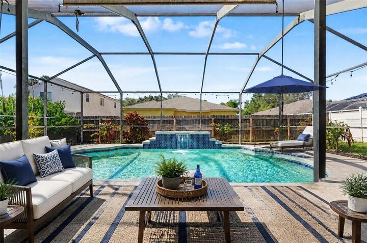 Property Photo:  12640 Longcrest Drive  FL 33579 