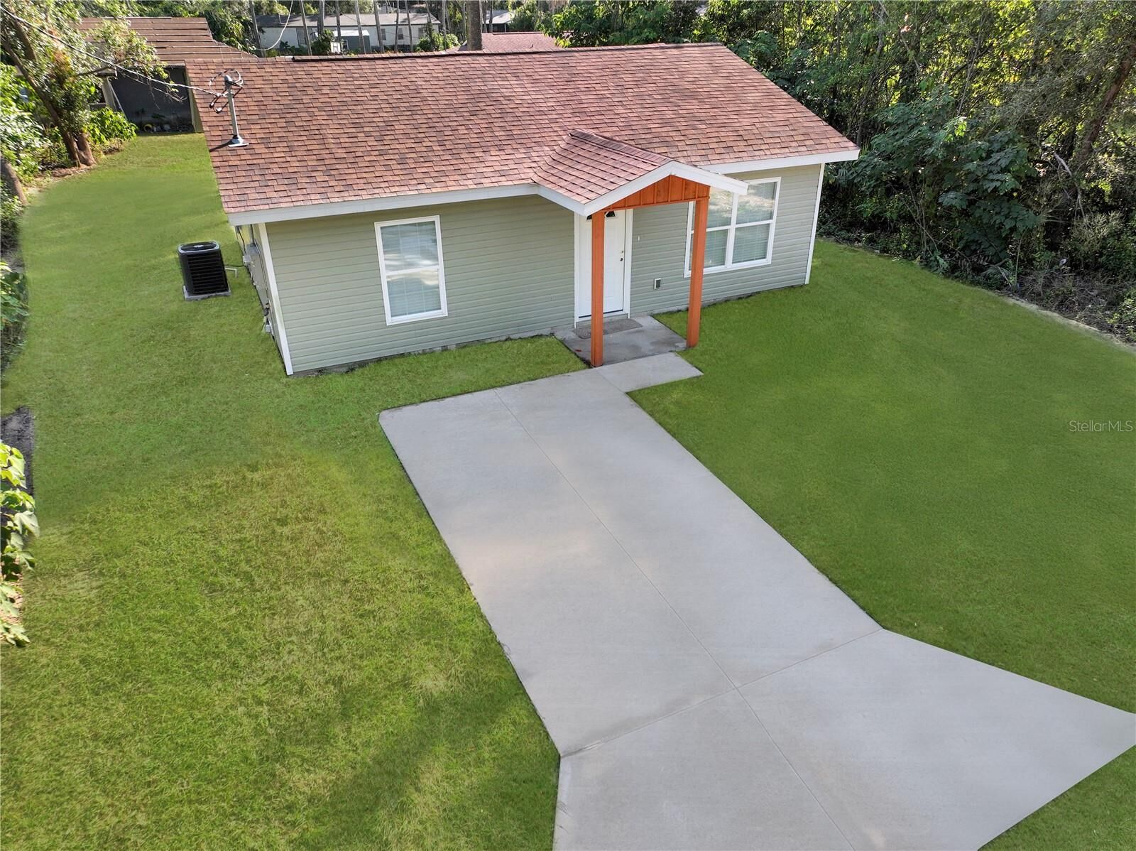 Property Photo:  19920 SW 108th Place  FL 34432 