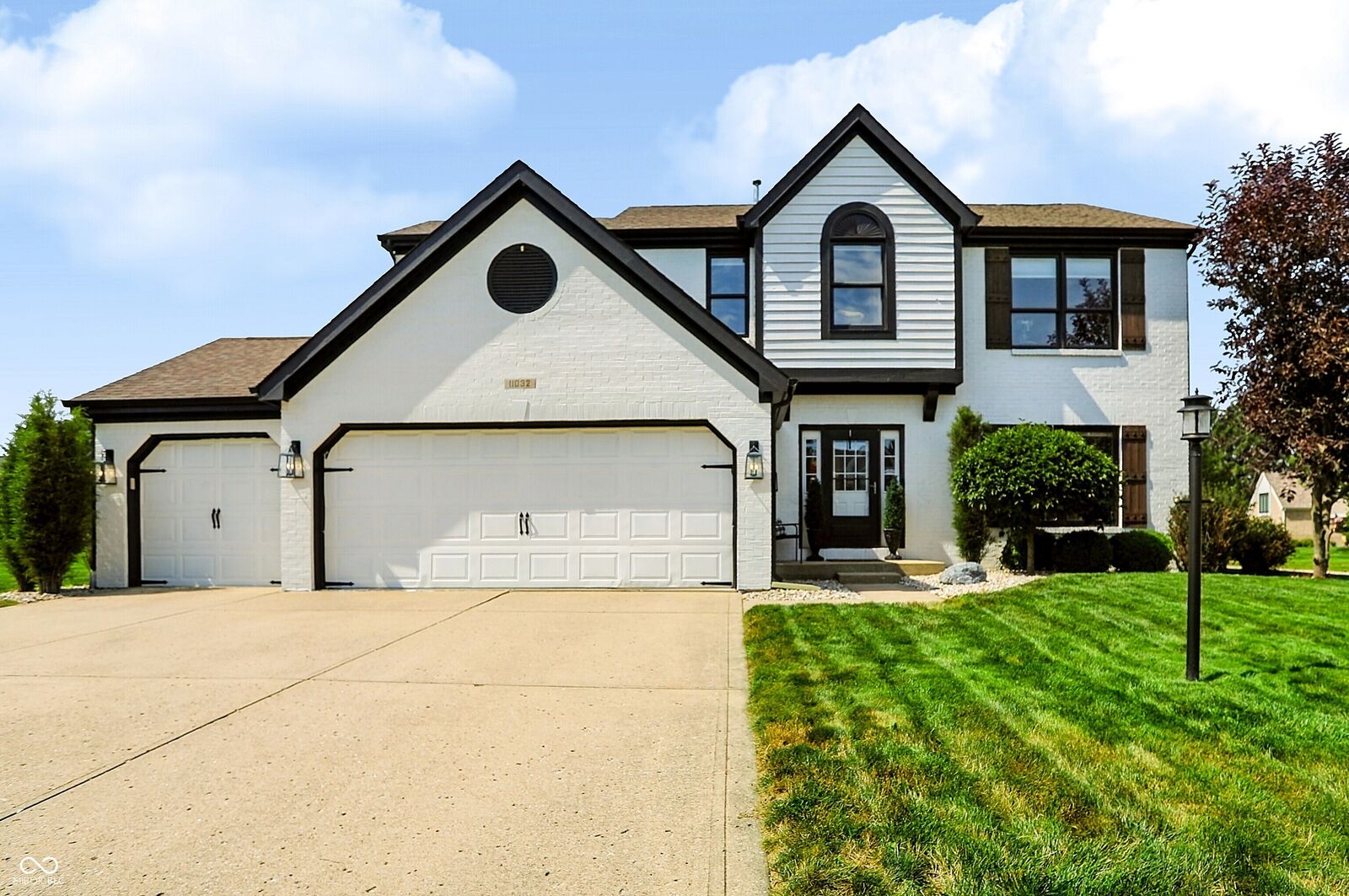 Property Photo: 11032 Echo Trail IN 46236