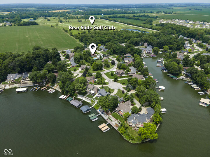 Property Photo:  1305 N Catamaran Circle  IN 46034 