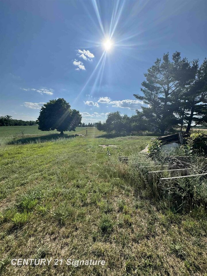 Property Photo:  5732 E Grass Lake Road  MI 48617 