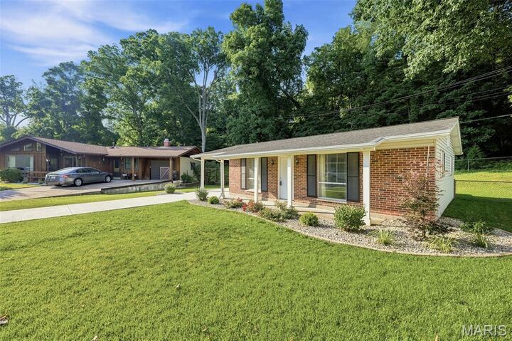 Property Photo:  4136 Pasco Drive  MO 63129 