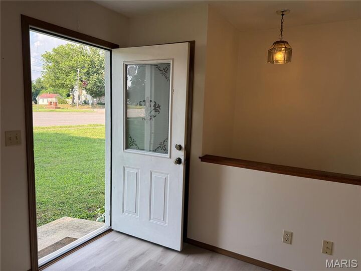 Property Photo:  3209 College Avenue  IL 62002 