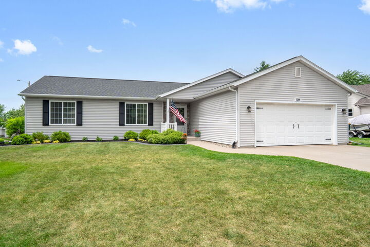 Property Photo: 1300 Conifer Ave WI 53090