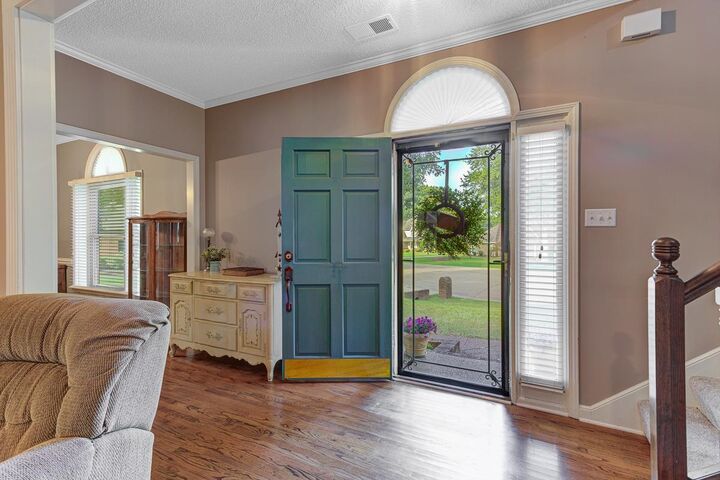 Property Photo: 3390 Pembroke Ellis Cv TN 38133