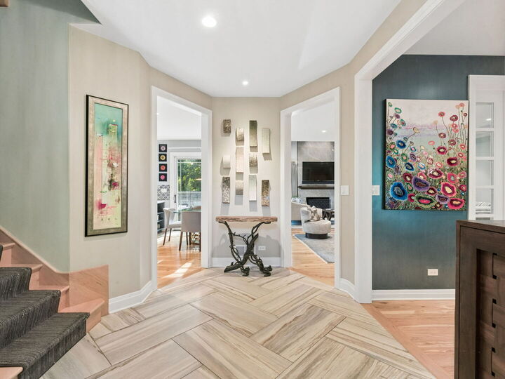Property Photo:  