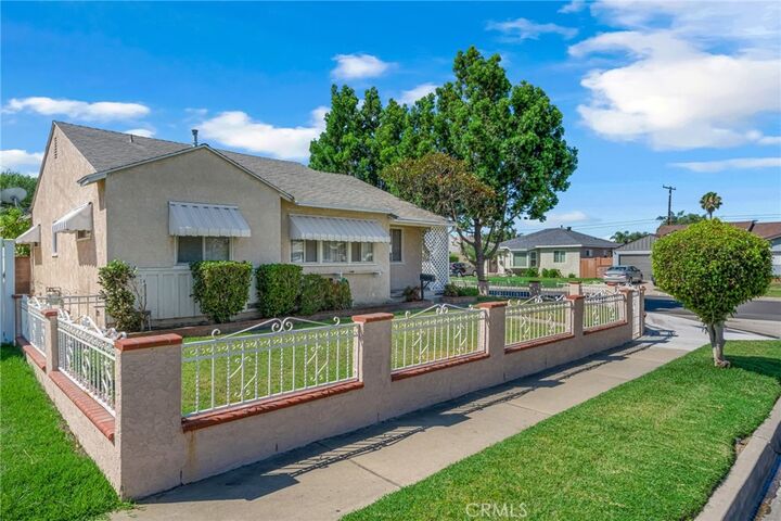 Property Photo: 9334 Sideview Drive CA 90240