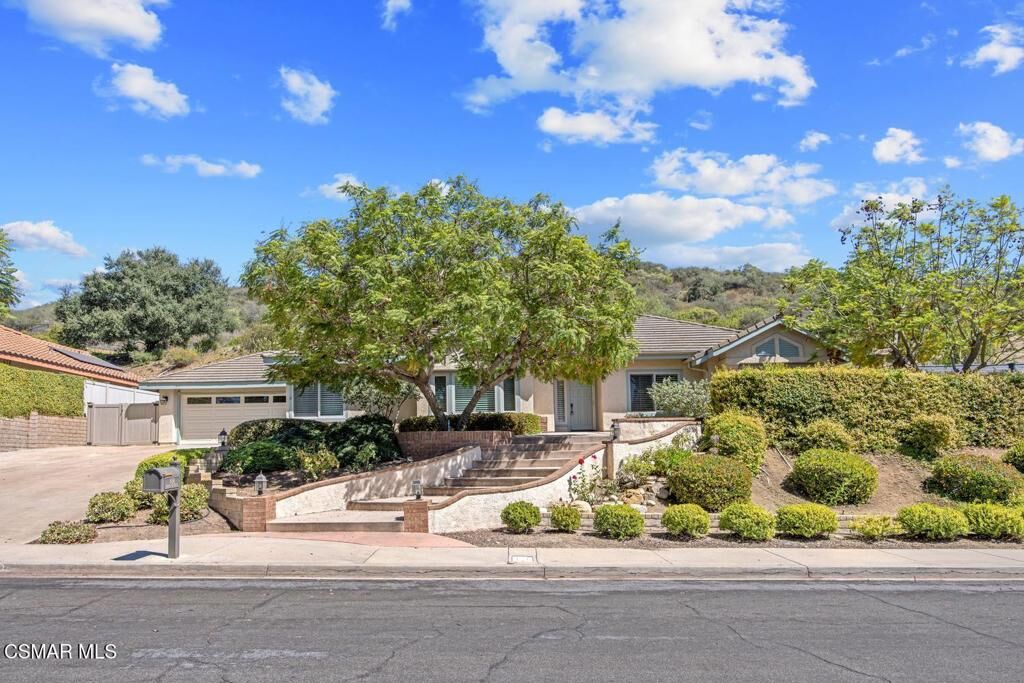 Property Photo:  838 Spring Canyon Place  CA 91320 