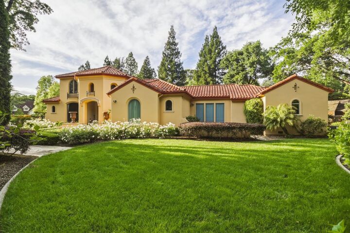 Property Photo: 3001 Barberry Lane CA 95864