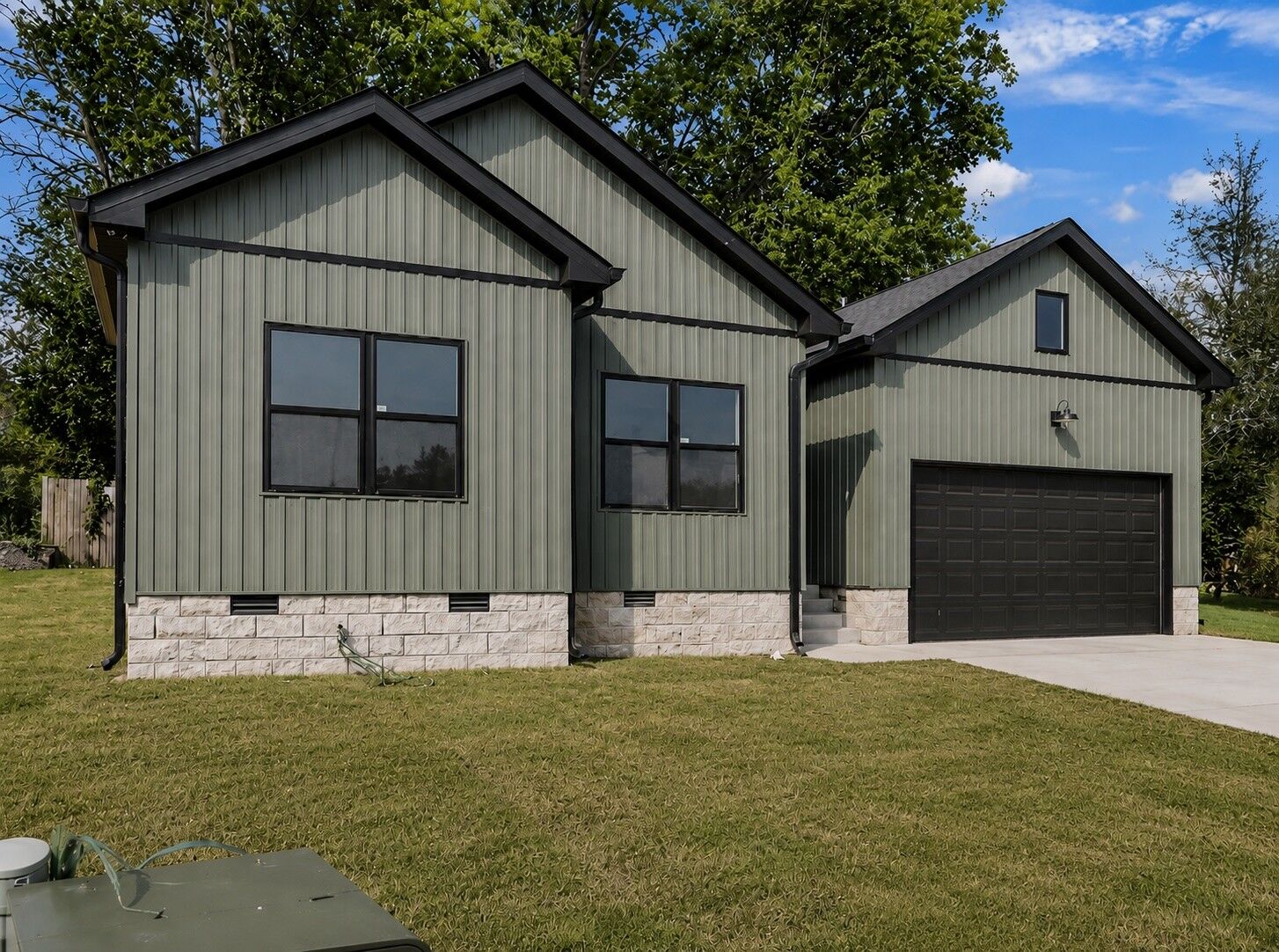 Property Photo:  112 Bee Line Way  KY 42286 