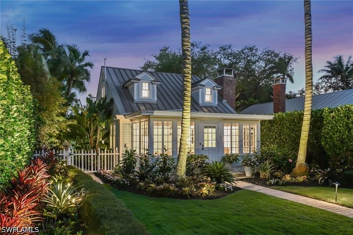 Property Photo:  356 11th Avenue S  FL 34102 