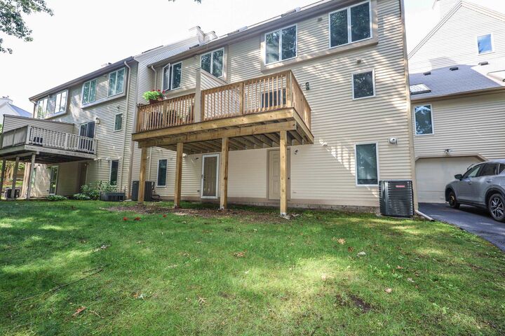 Property Photo: 38 Dorchester Way NH 03064
