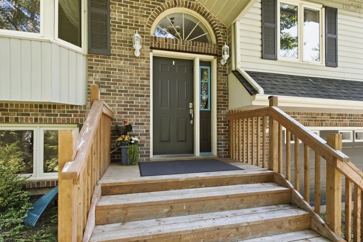 Property Photo: 45 Rockcliffe Crescent NS B3Z 1J8