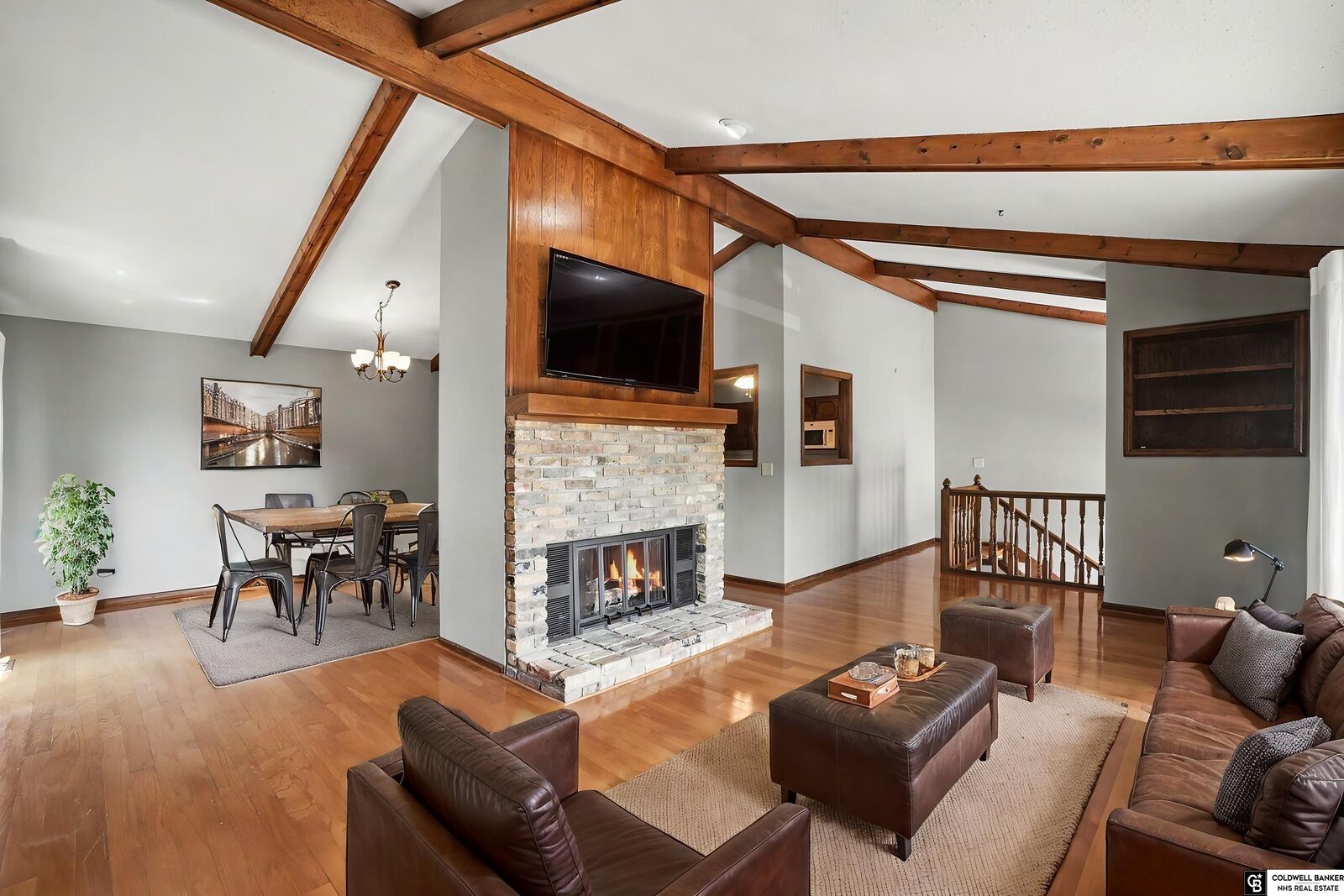 Property Photo: 9374 Parker Street NE 68114