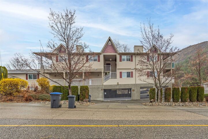 Photo de la propriété:  2733 Riffington Place 102  BC V1Z 3L1 