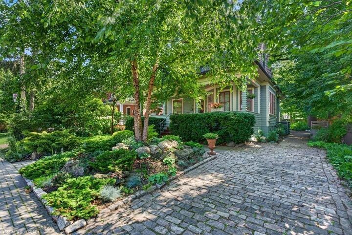 Property Photo: 526 Burlington Avenue ON L7S 1R8