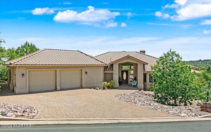 Property Photo:  3005 La Questa  AZ 86305 