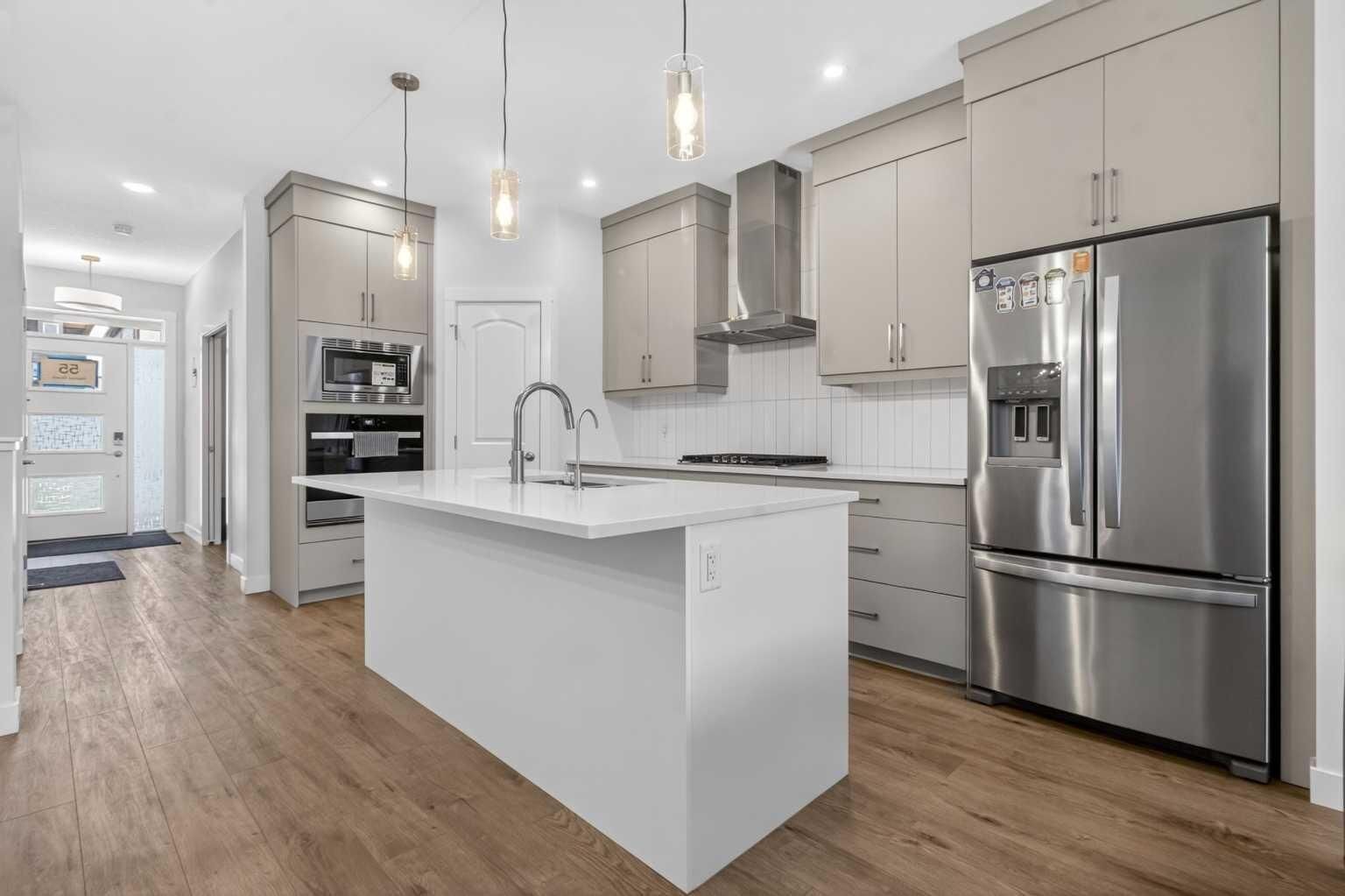Property Photo:  55 Herron Street NE  AB T3P 1Z1 