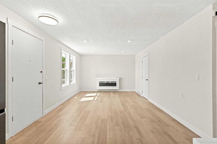 Property Photo: 3116 39 Street SE AB T2B 1B1