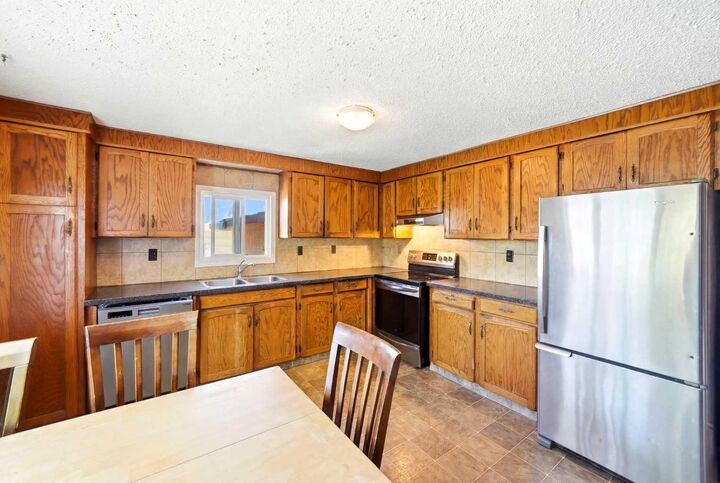 Property Photo: 89 Spring Haven Close SE AB T4A 1G2
