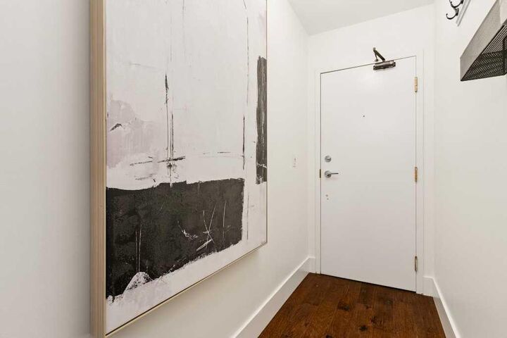 Property Photo:  1721 13 Street SW 203  AB T2T 3P5 