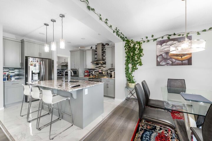 Property Photo:  983 Corner Meadows Way NE  AB T3N 1X8 
