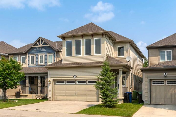 137 Windridge Road SW — photo 1