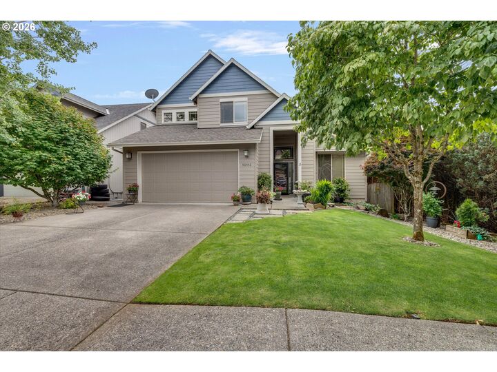 Property Photo:  40442 Therese St  OR 97055 
