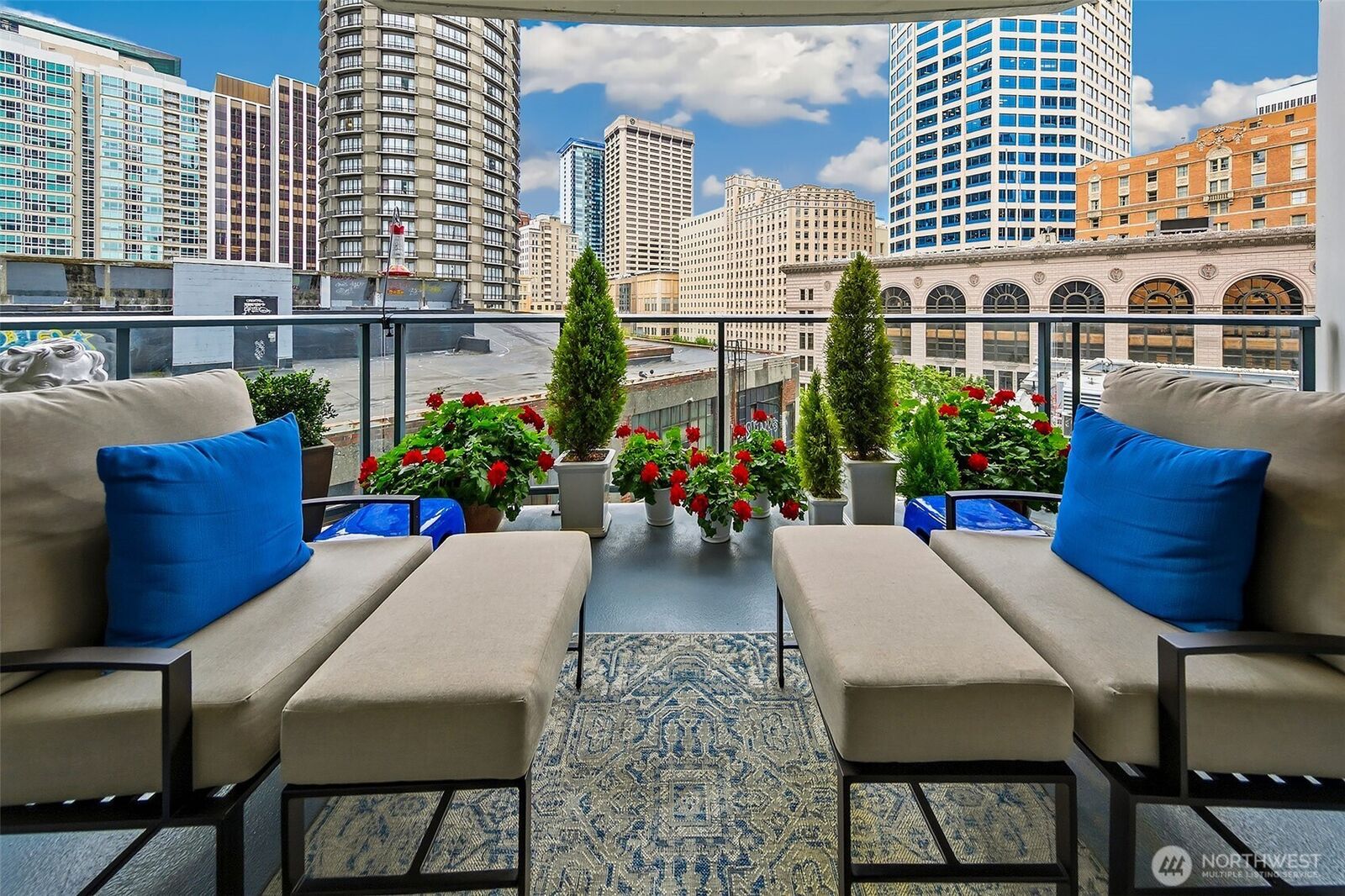 Property Photo:  1920  4th Avenue 408  WA 98101 