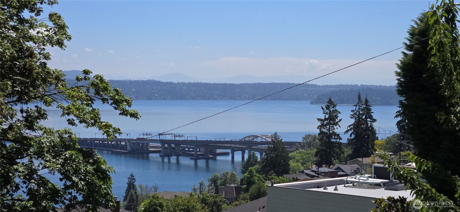 Property Photo: 722 S 31st Avenue WA 98144