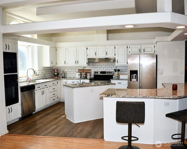 Property Photo:  84693  Ringer Road  OR 97862 
