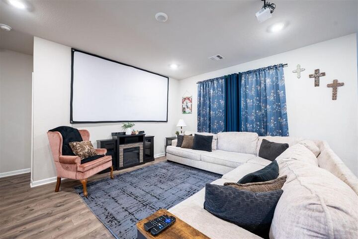 Property Photo:  870 Gold Finch Way  LA 70611 