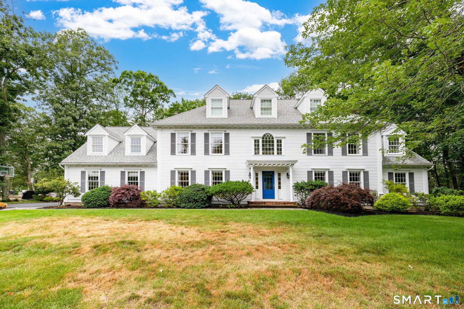Property Photo:  11 Silo Hill  CT 06443 