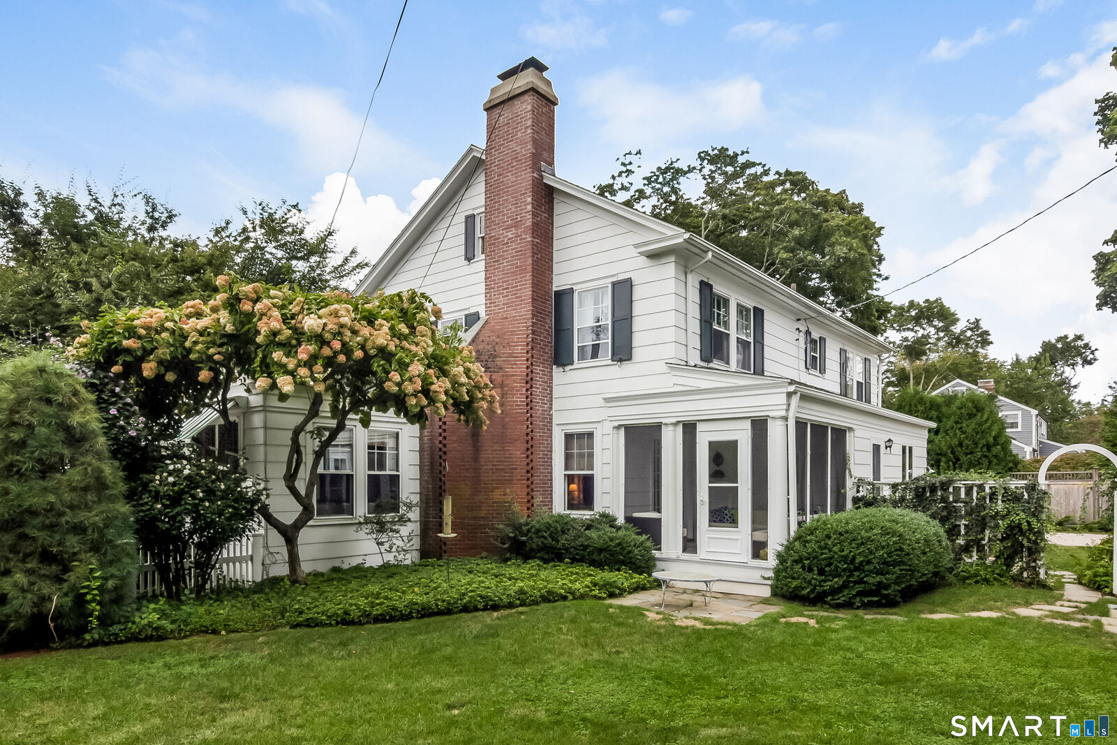 Property Photo: 15 Willard Avenue CT 06443