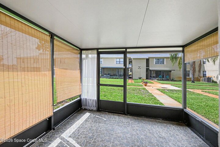 Property Photo: 4304 London Town Road S FL 32796