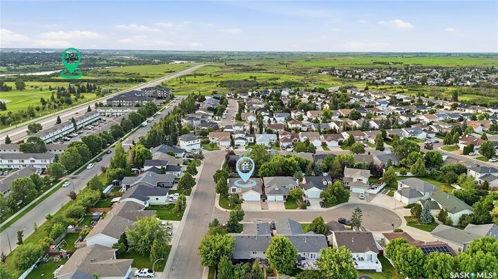 Property Photo:  743 Pezer Court  SK S7S 1J8 